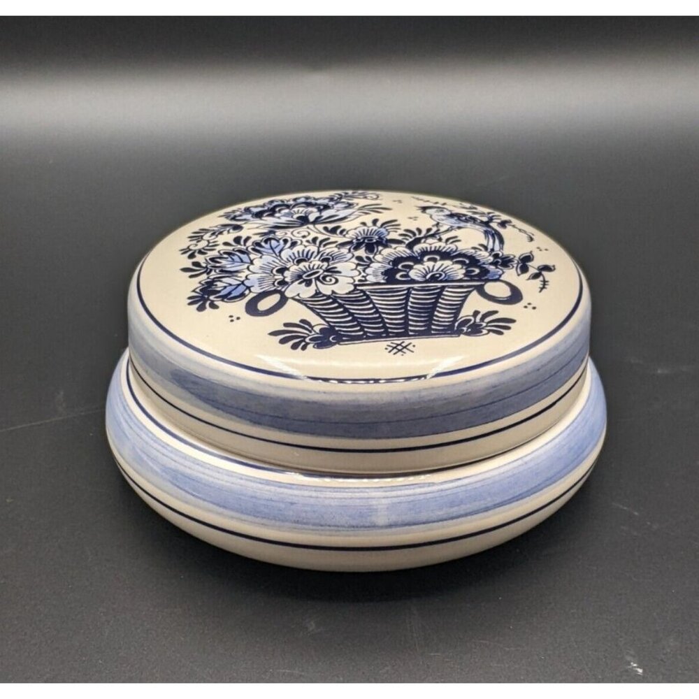 DELFT Trinket Box with Lid Blue and White Bird Flowers Holland 5.5"